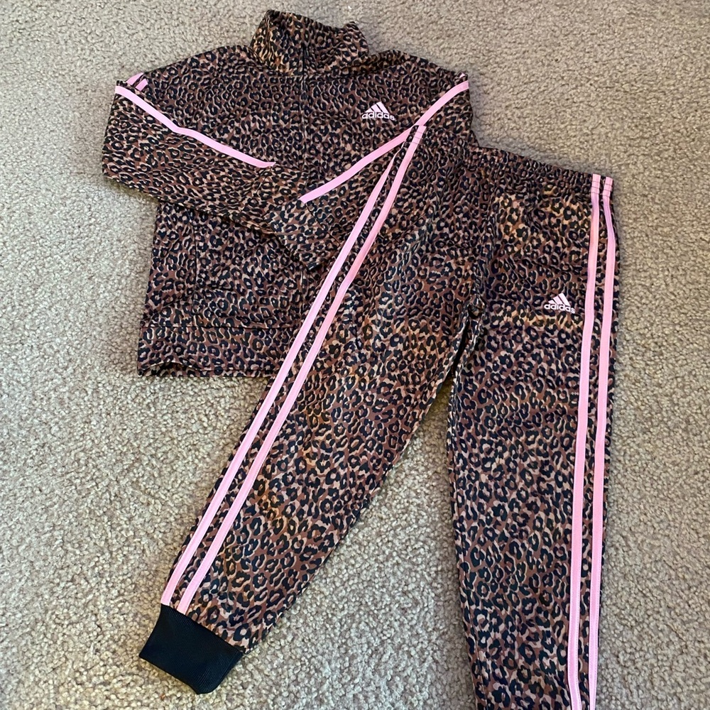 Adidas Kids Leopard Print tracksuit Set - Pink and Brown